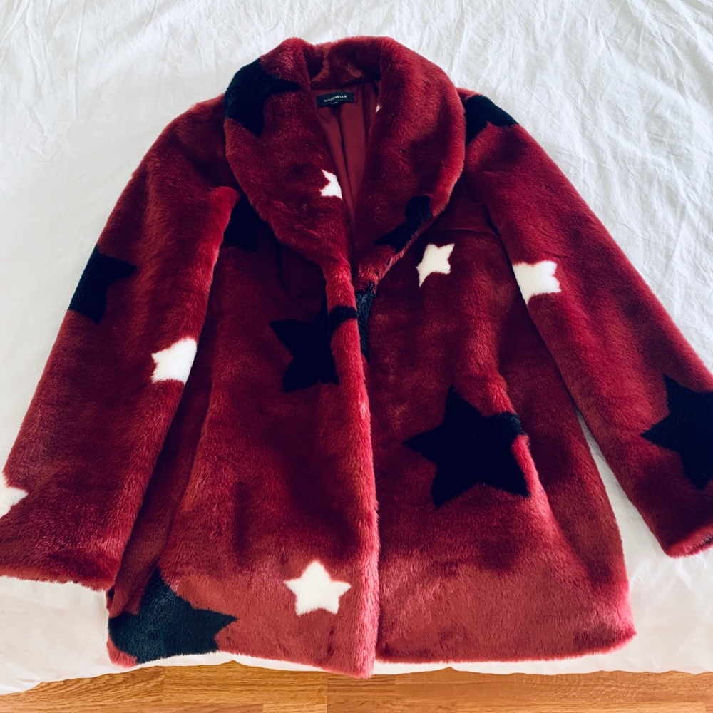 Althea Coat in Burgundy Star